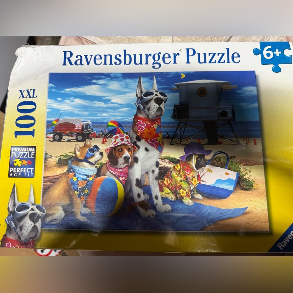 Ravensburger 100 Piece XXL Puzzle – Beach Dogs in Summer Gear – Ages 6+ box dent